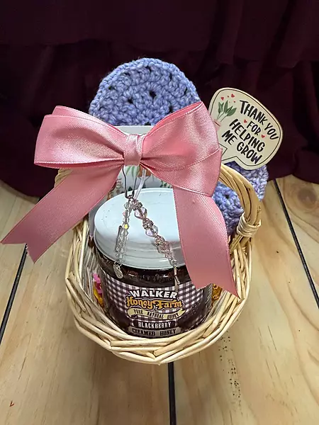 Walker Honey Basket